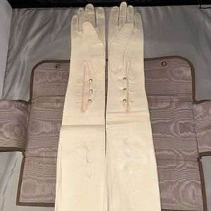 Aris of Paris vintage 60’s leather gloves